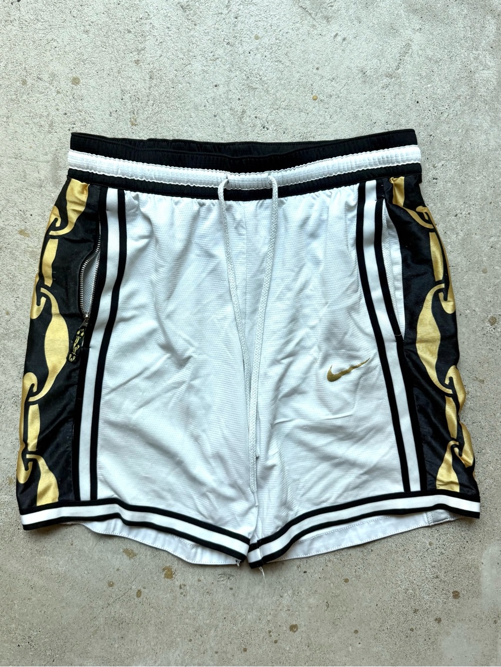 Nike Men’s White/Gold Patterned Athletic Shorts S